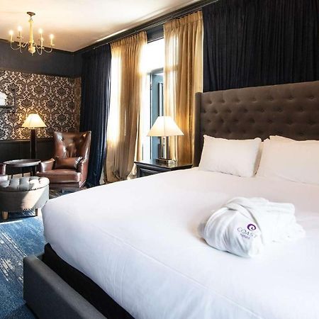 Midnight Sun, A Coast Hotel Dawson City Extérieur photo